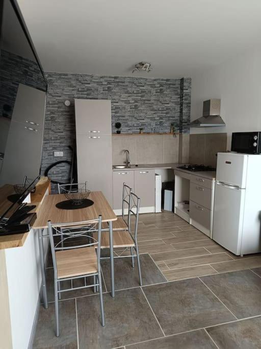 Appartement Sur La Viarhona Vulbens Luaran gambar